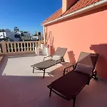 Spacious 500 M From The Sea! Playa Del Duque Prázdninový dům *