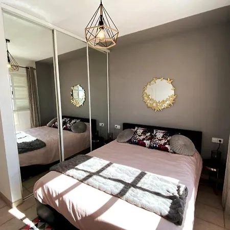 Casa vacanze Spacious 500 M From The Sea! Playa Del Duque Costa Adeje (Tenerife)