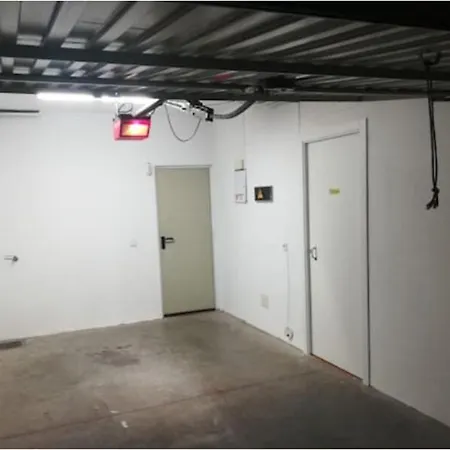 Prázdninový dům Spacious 500 M From The Sea! Playa Del Duque *