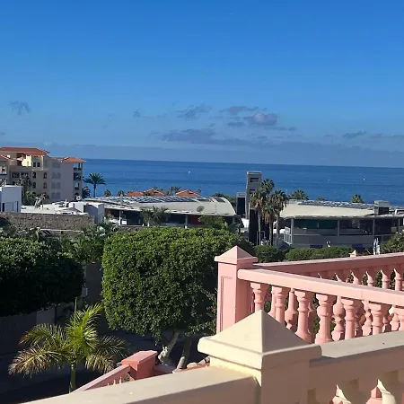 Spacious 500 M From The Sea! Playa Del Duque Casa vacanze