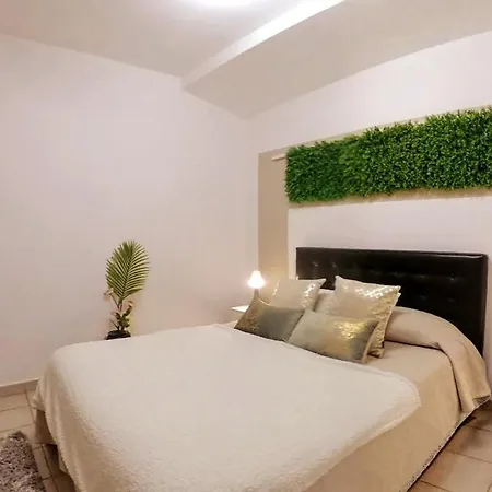 Spacious 500 M From The Sea! Playa Del Duque Prázdninový dům *